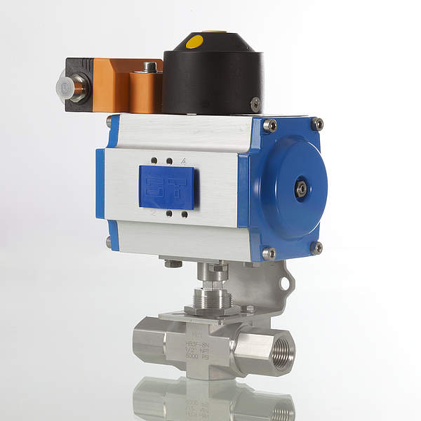 Pneumatisch betätigte Kugelhähne - Serie 102